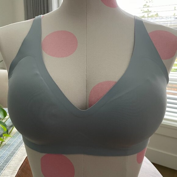 Knix Revolution V-Neck Bra #1 Seller Wireless Med. Support Light Blue Sz S+ NWOT - Picture 4 of 14